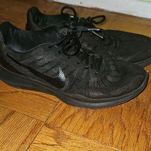 Nike Black Athletic Sneakers
